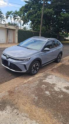 VOLKSWAGEN NIVUS 1.0 200 TSI TOTAL FLEX HIGHLINE AUTOMÁTICO